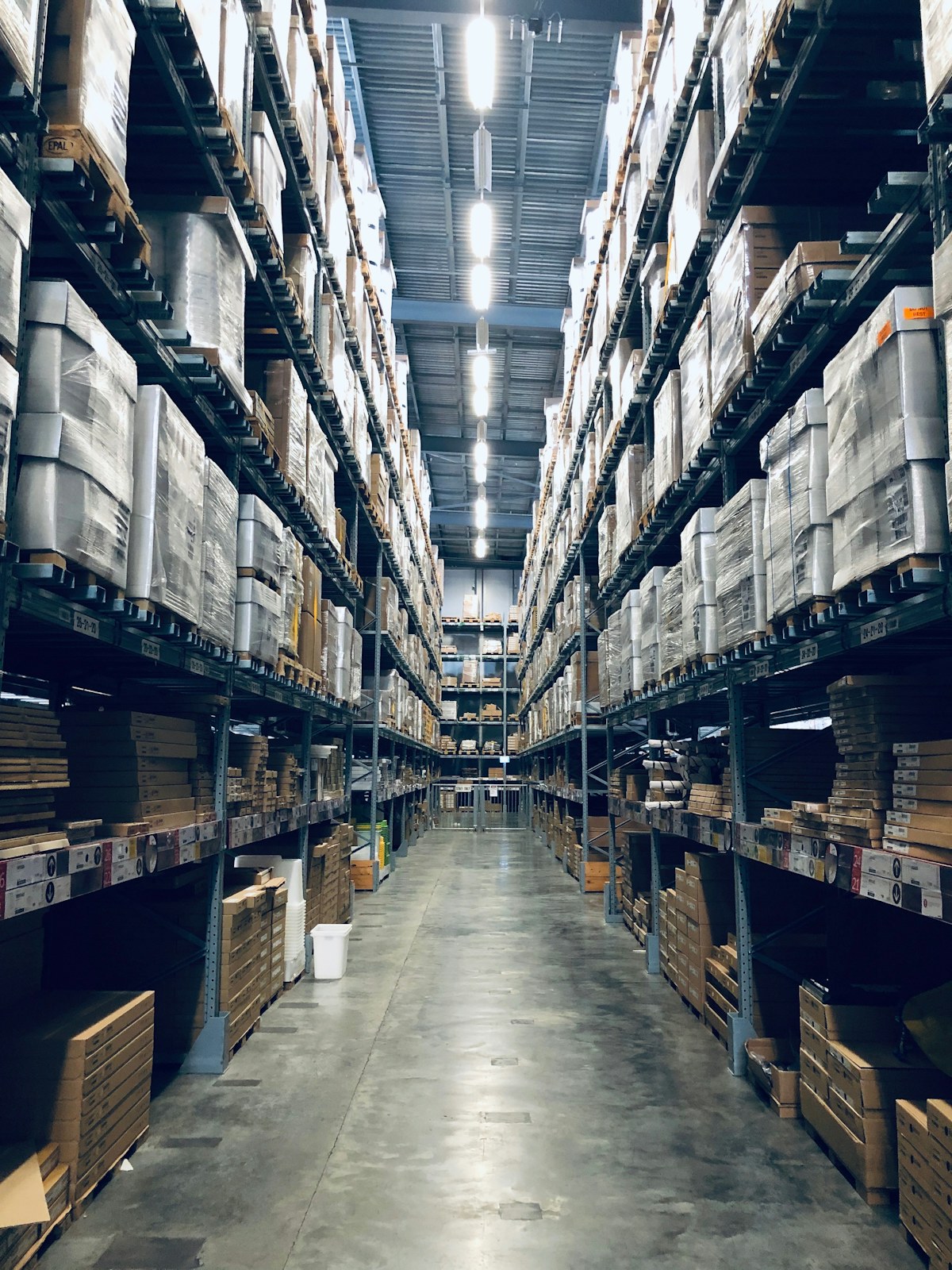 Cargo lifts